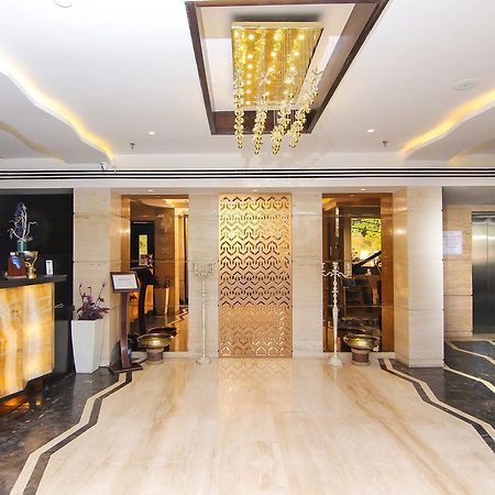 Oyo 12496 Skyotel Lucknow Exterior foto